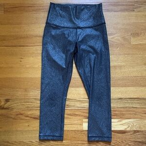 Lululemon Align High-Rise‎ Crop Shine size 4 Radiate Foil Print Black